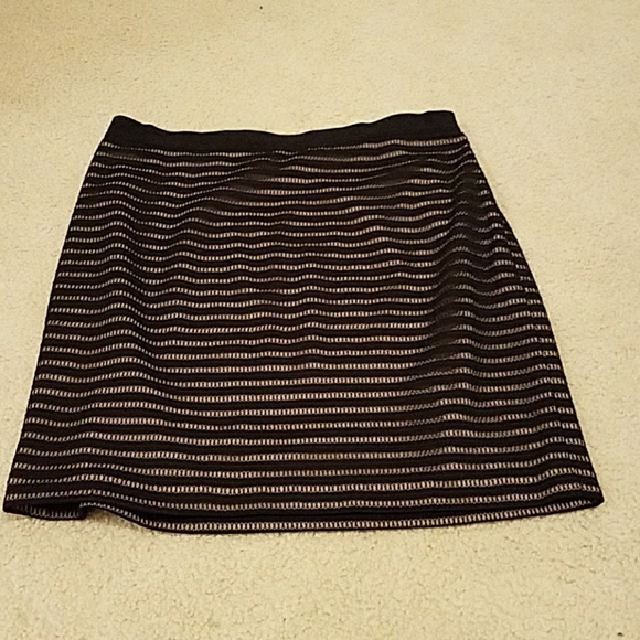 Ann Taylor Black and Nude Size 12 NWT - Picture 1 of 5
